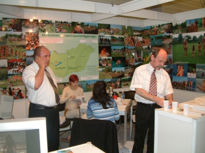 DSCF0054a.jpg