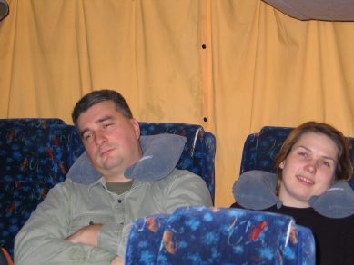 24hazafele_buszon.jpg
