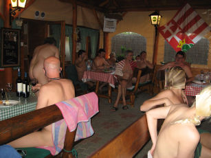 bor14.jpg